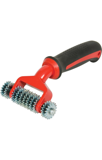 Carpet roller for removing lint and pet hair"